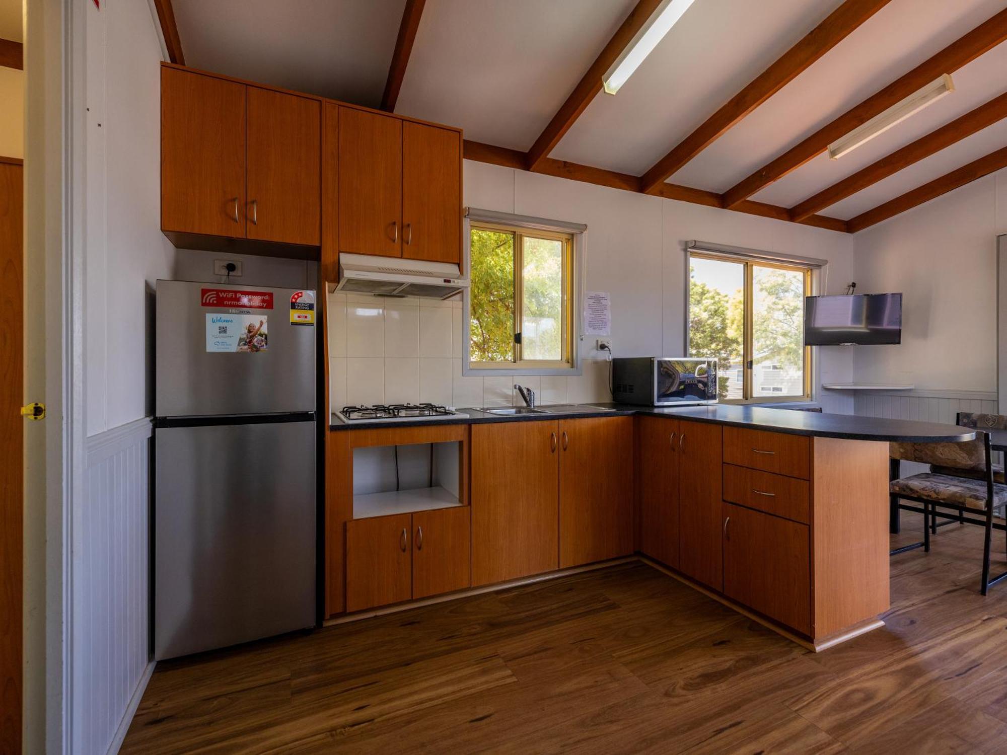 Nrma Dubbo Holiday Park Room photo