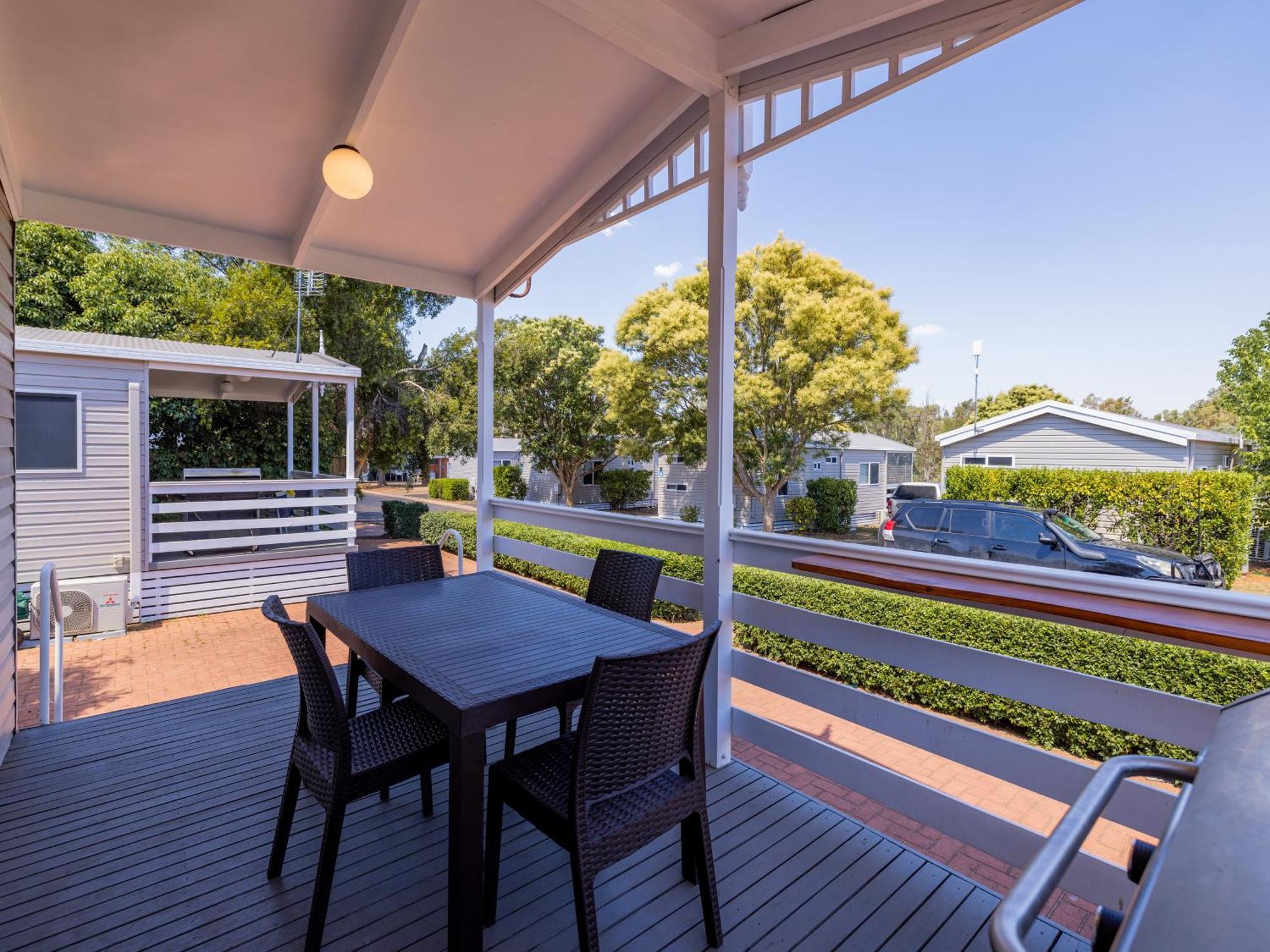 Nrma Dubbo Holiday Park Room photo