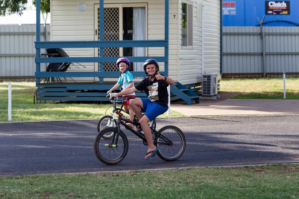Nrma Dubbo Holiday Park Exterior photo
